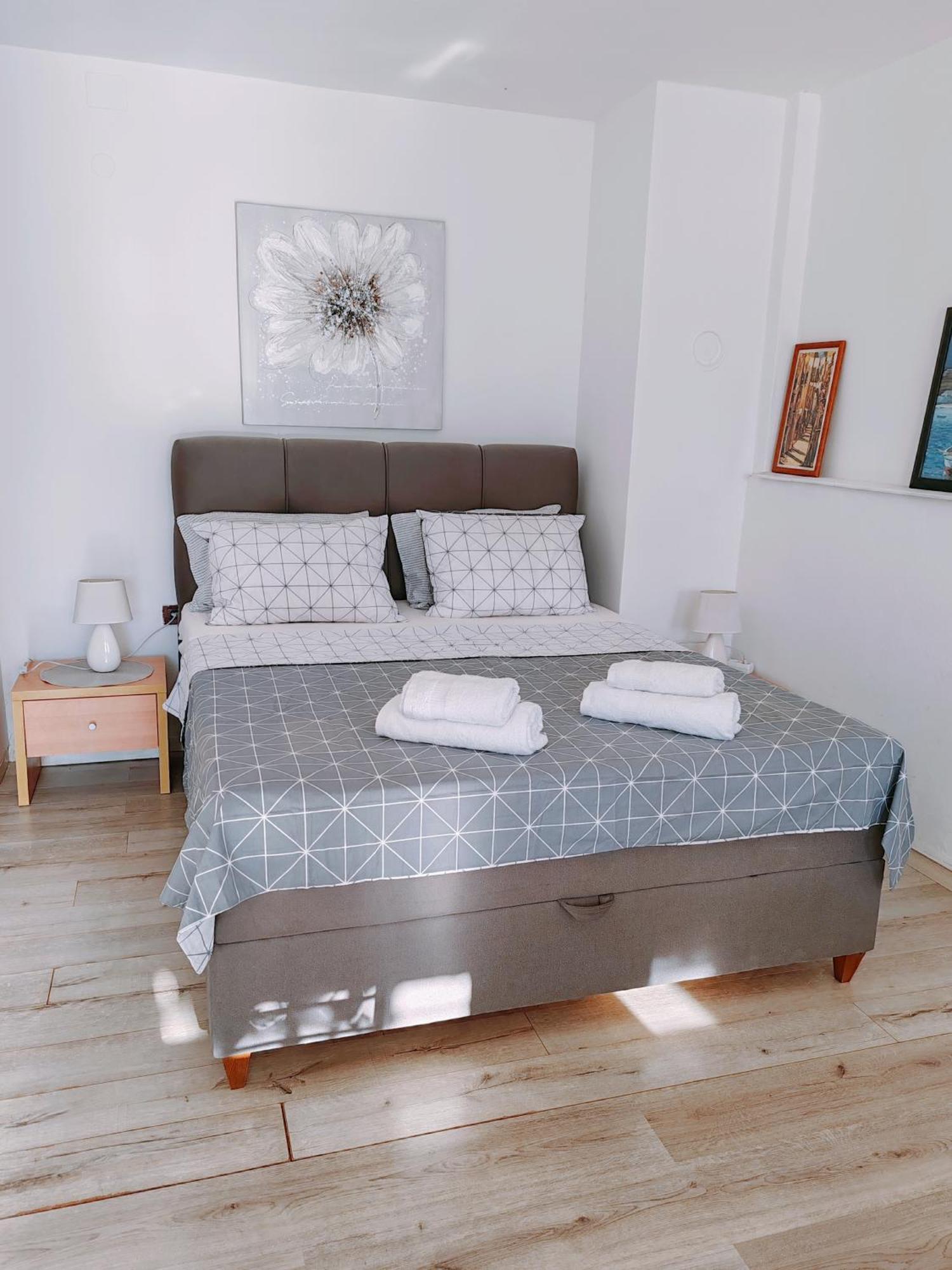 Marko Apartment Ровінь Екстер'єр фото